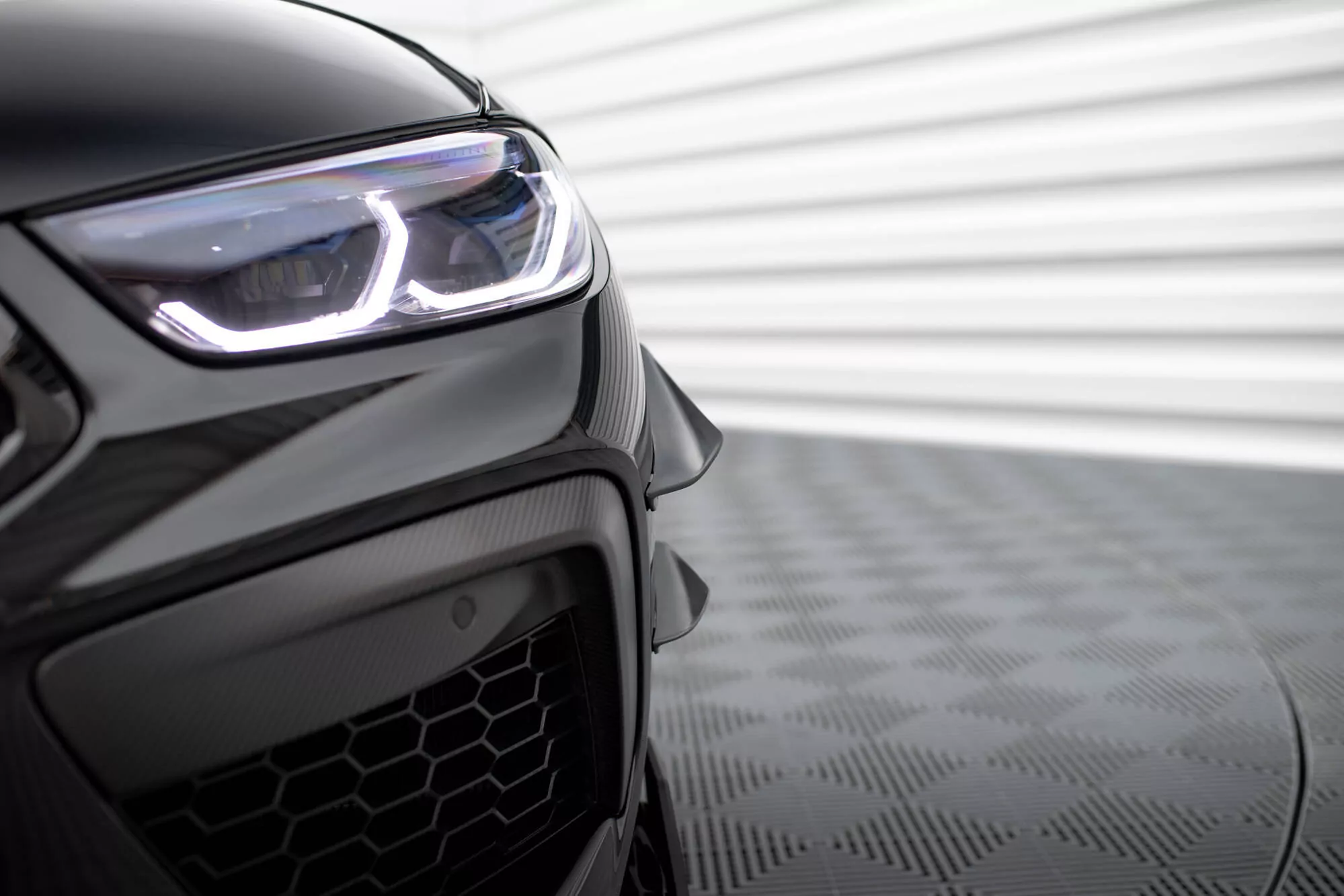 StoĂźstangenflĂĽgel Vorne (Canards) BMW M8  Gran Coupe F93 / Coupe F92