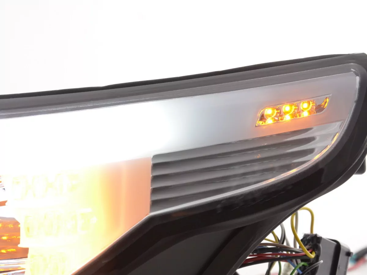 Scheinwerfer Set Xenon Angel Eyes CCFL BMW 5er E60/E61 Bj. 03-04 chrom