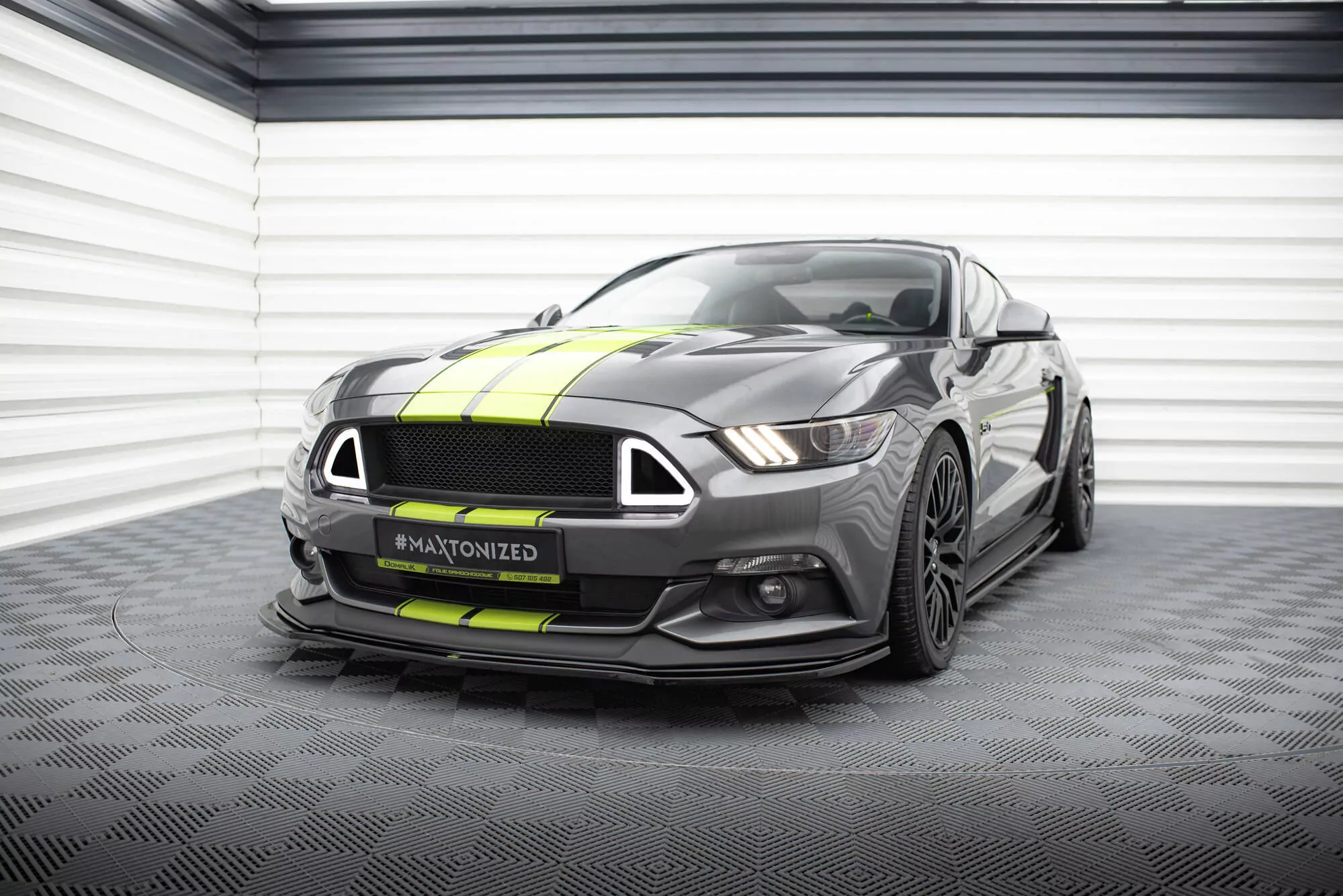 Front Ansatz Passend Für V.1 Passend Für FORD MUSTANG MK6 GT Schwarz Hochglanz Schwarz Hochglanz