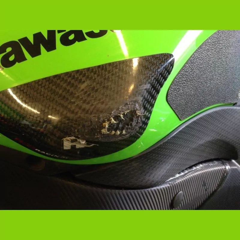 R&G Racing Carbon Tank Protektor Honda CBR 600 RR 2024-