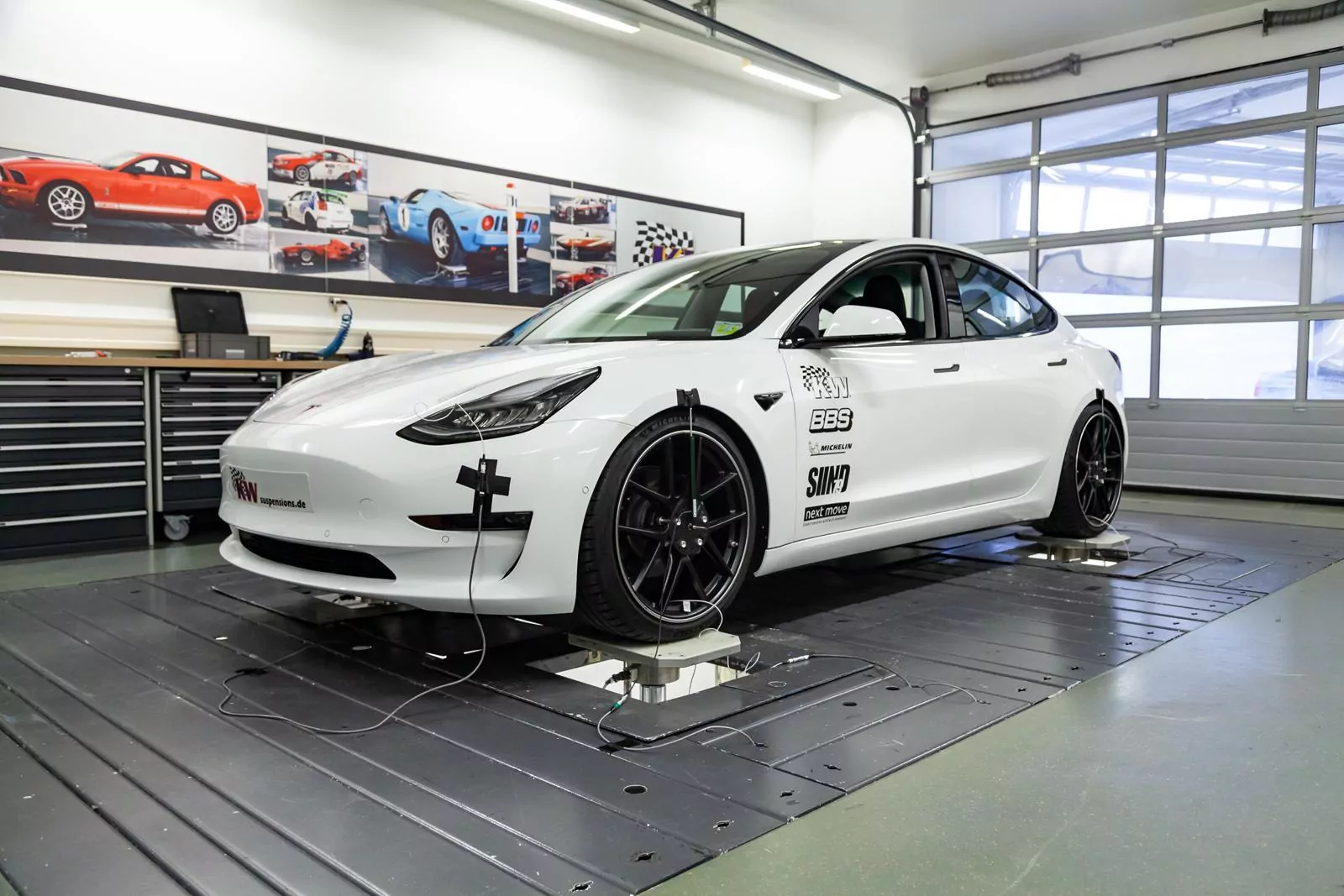 KW Gewindefahrwerk V3 inox TESLA MODEL Y (5YJY) 03/2019-