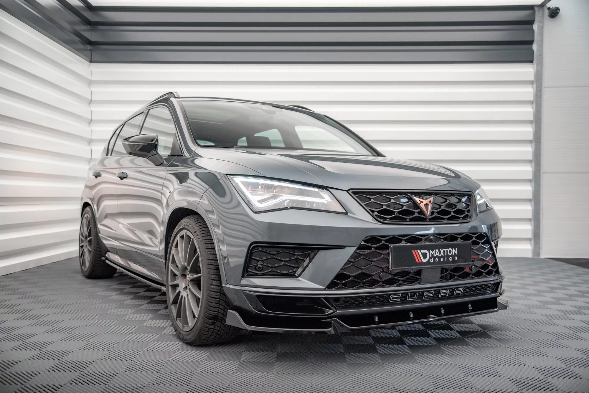 Front Ansatz V.1 Für Cupra Ateca Mk1 Schwarz Hochglanz