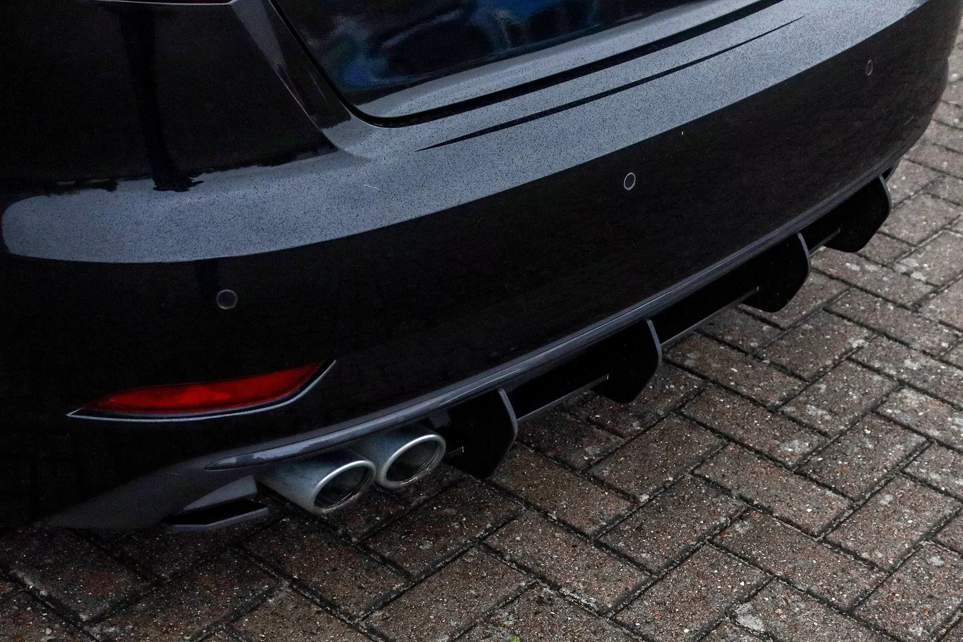 Heckansatz für Audi A3 8V Sportback Facelift gefräßt