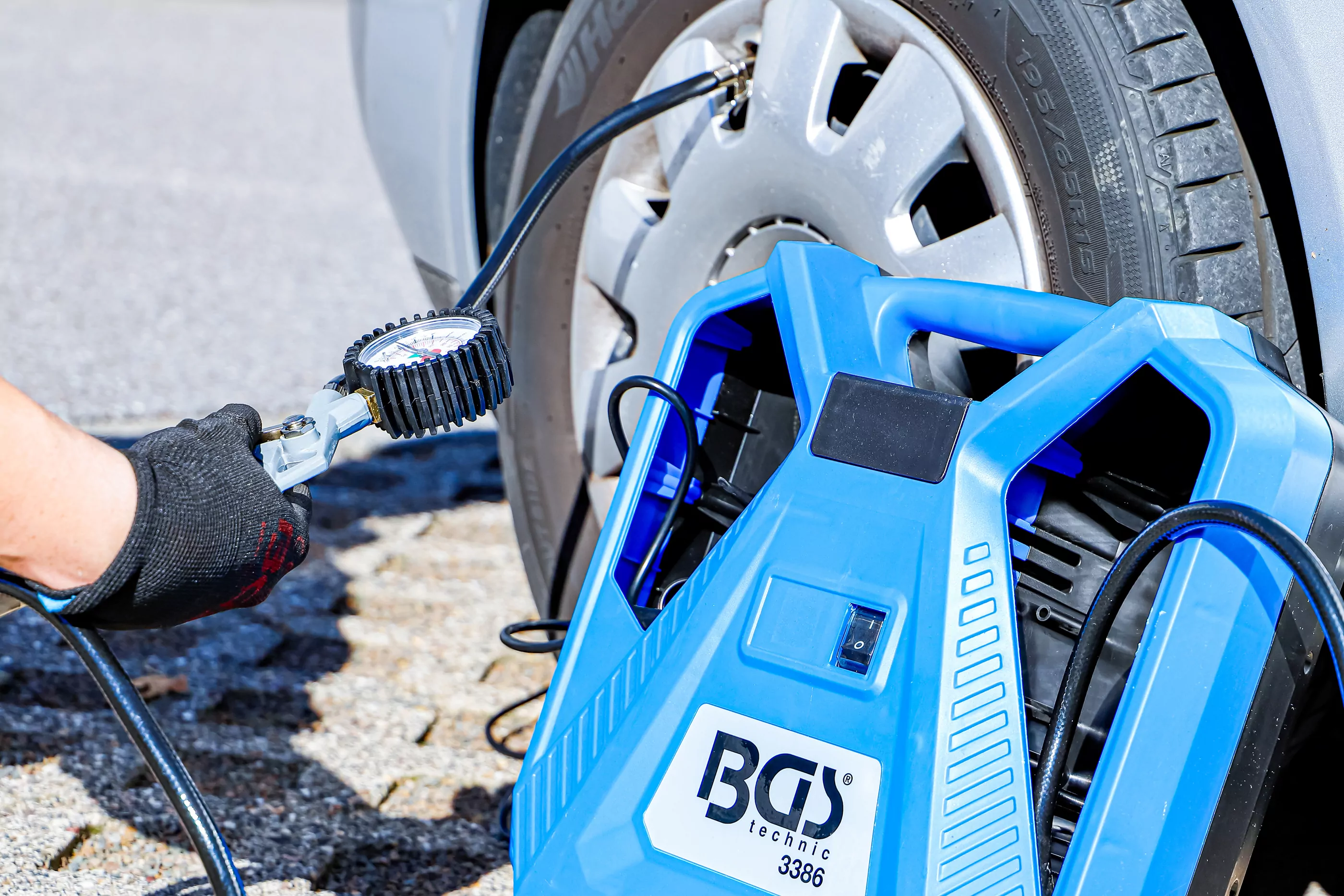 Mobiler Druckluft Kompressor