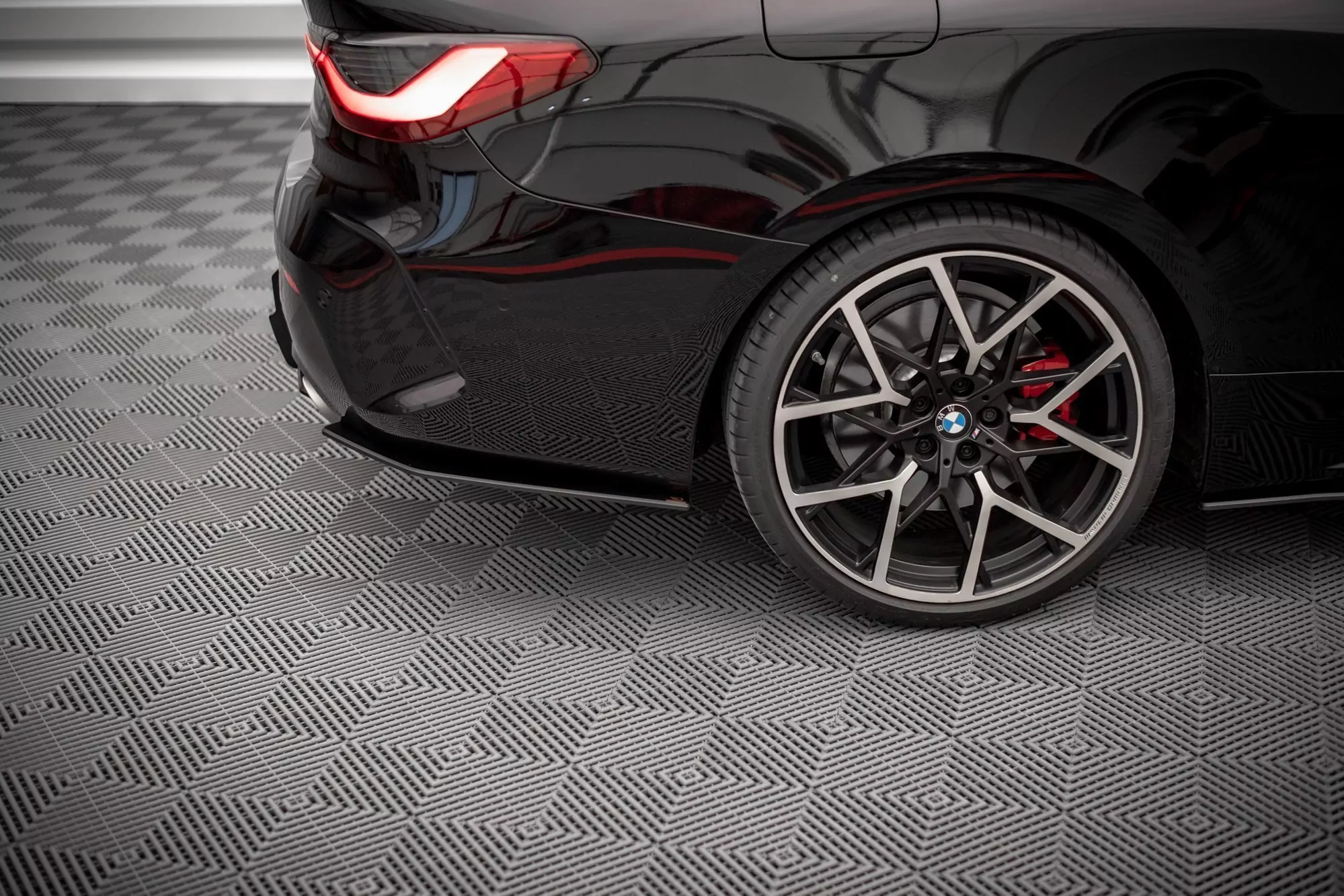 Street Pro Heck Ansatz Flaps Diffusor Für BMW 4er M-Paket G22 / G23 / G22 Facelift / G23 Facelift