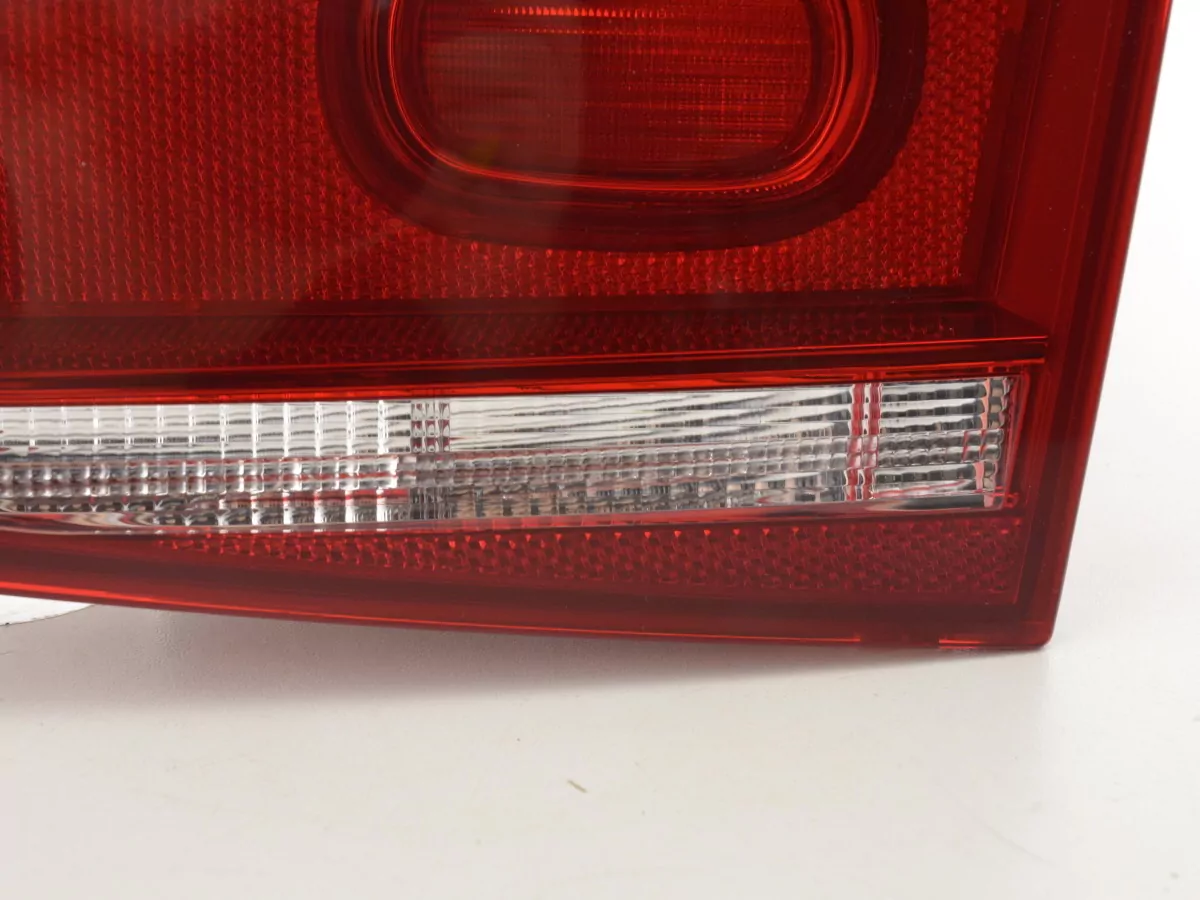 Verschleißteile Rückleuchte rechts VW Passat 3C Variant Bj. 2010-