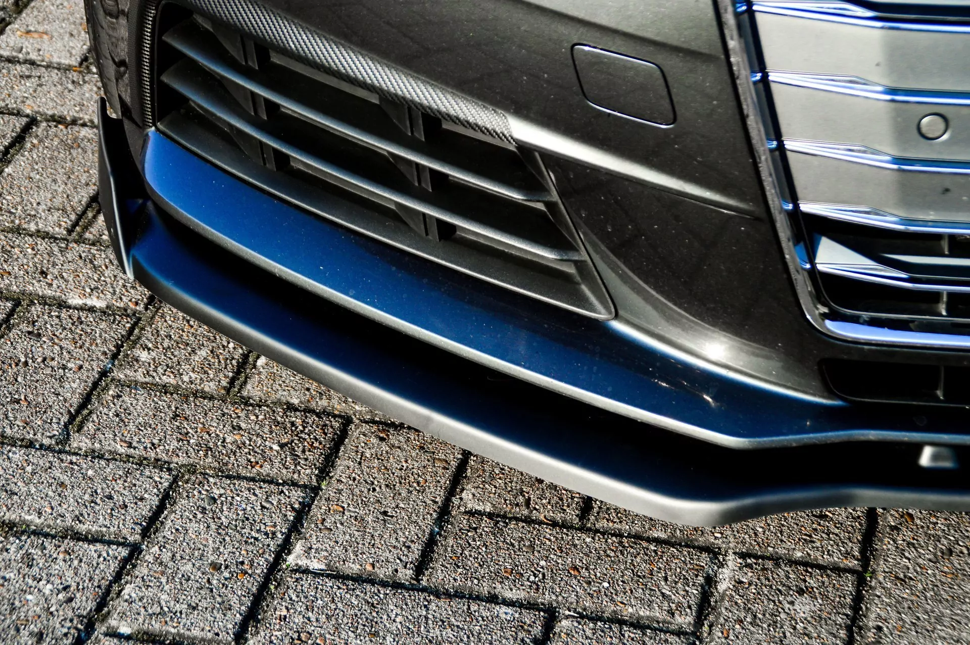 Cup Frontspoilerlippe mit Wings für Audi A4 B9 ab Bj. 2015-2019