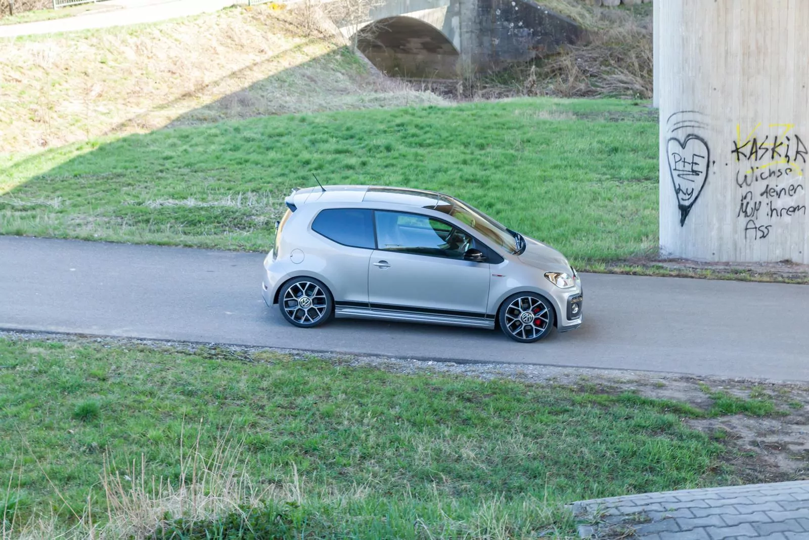 ST Gewindefahrwerk ST X  (mit fester Kennung) VW UP (AA, 121, 122, BL1, BL2) 08/2011-