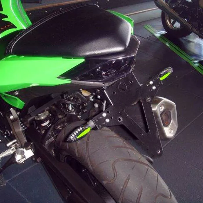 Smd-blinker "sliver", Schwarz, Getönt, Gummiarm, Paar, M8, Maße L 51 X T 25 X H 23mm, E-geprüft