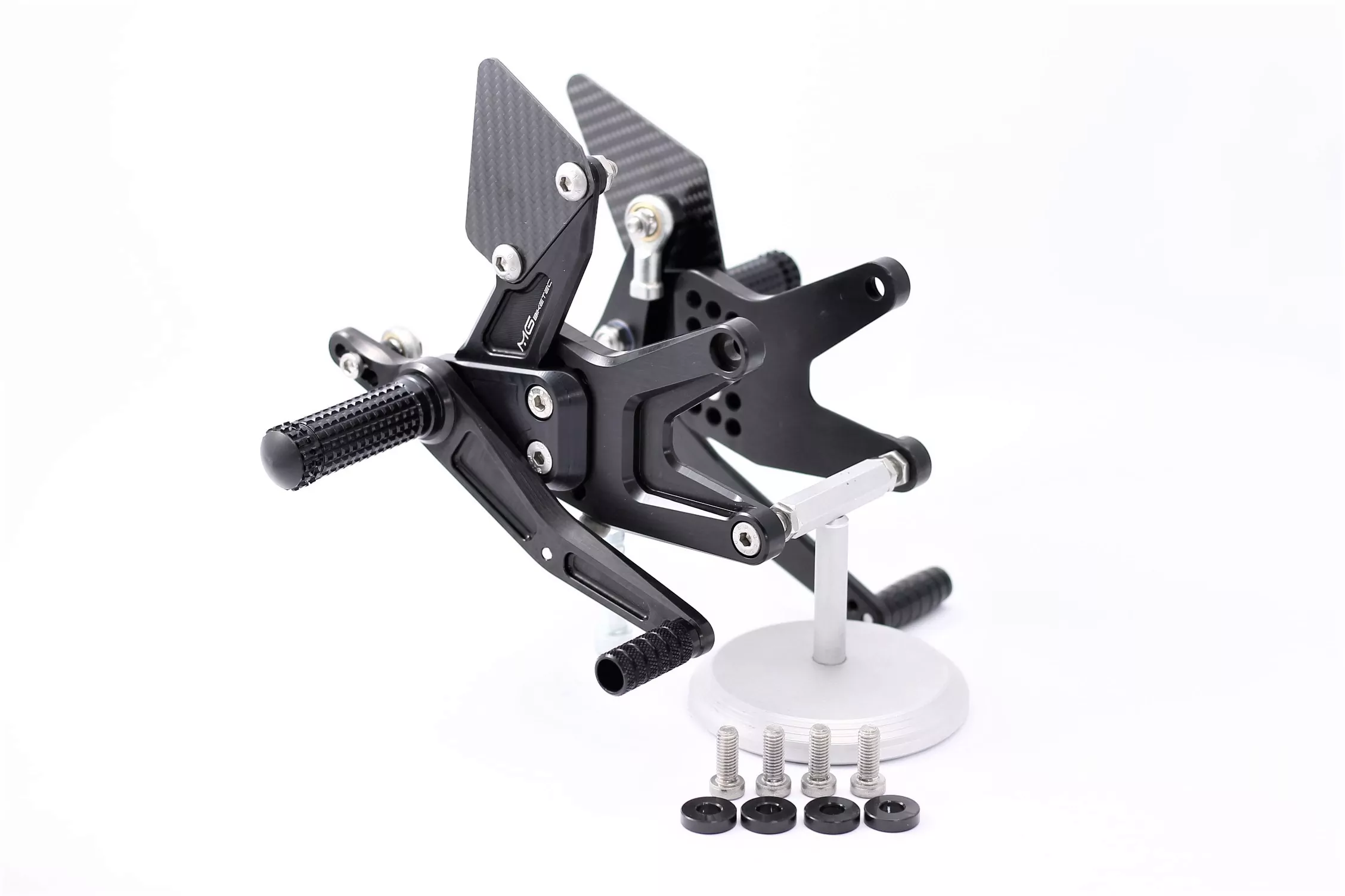 MG Biketec Sportfussrastenanlage / Rastenanlage / Fußrastenanlage mit ABE, gültig in D - A - CH für Triumph Street Triple 675 ab 2008-2010