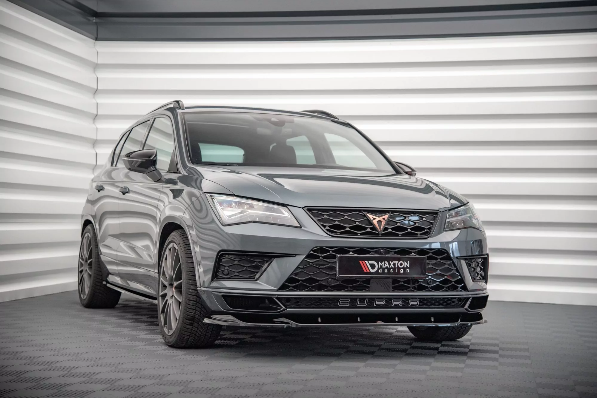 Front Ansatz V.2 Für Cupra Ateca Mk1 Schwarz Hochglanz