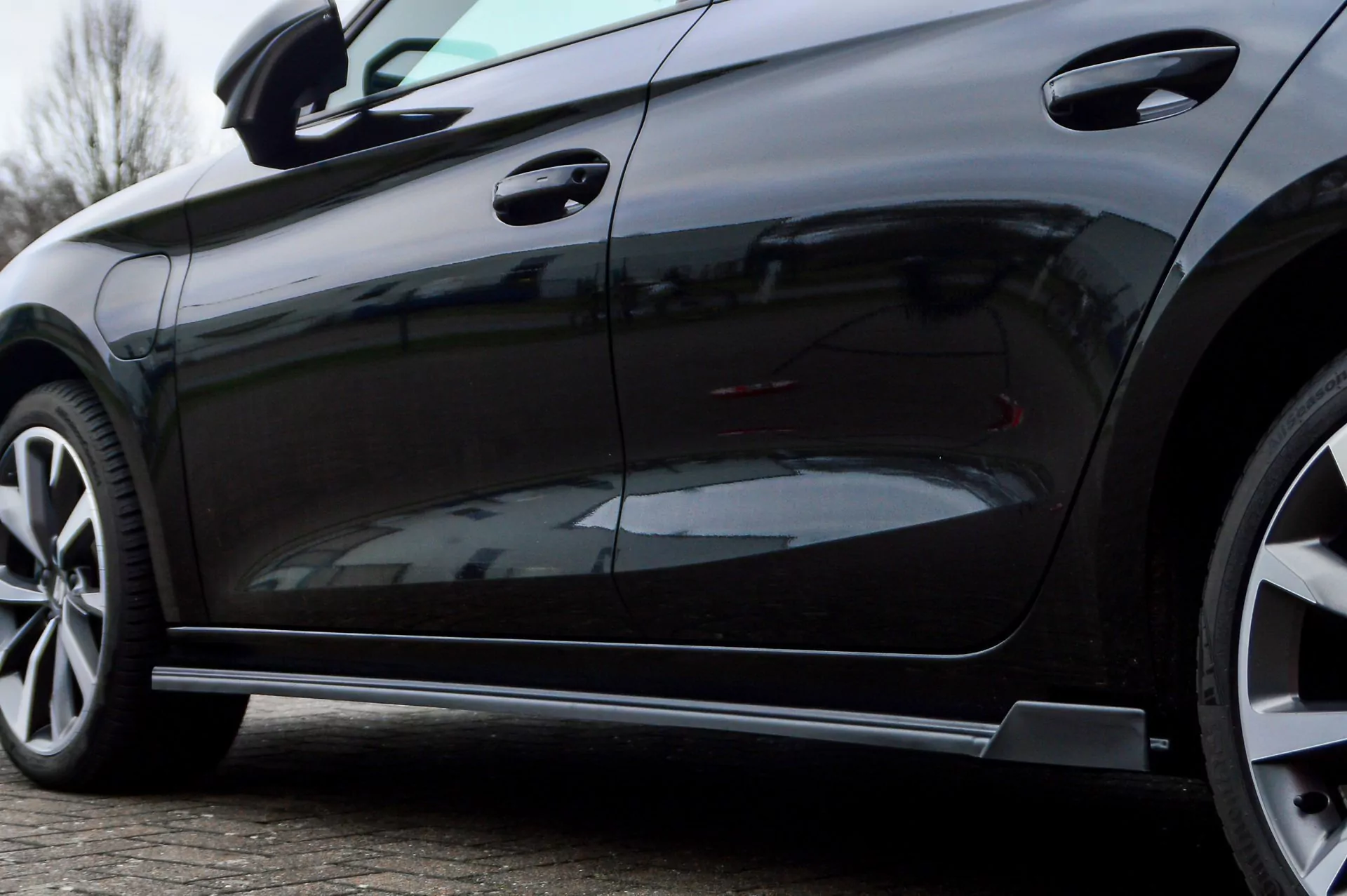 CUP Seitenschweller mit Wing hinten für Seat Leon K