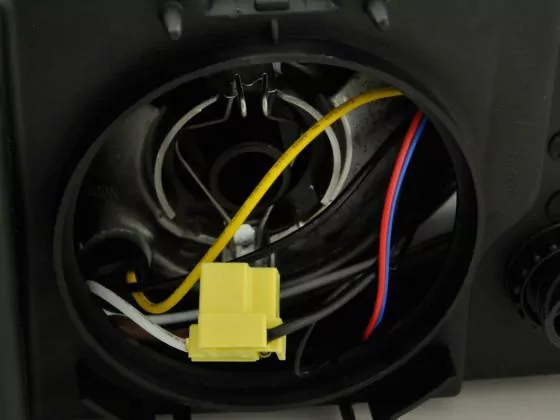 Verschleißteile Scheinwerfer rechts Mercedes Benz Actros Bj. 96-03