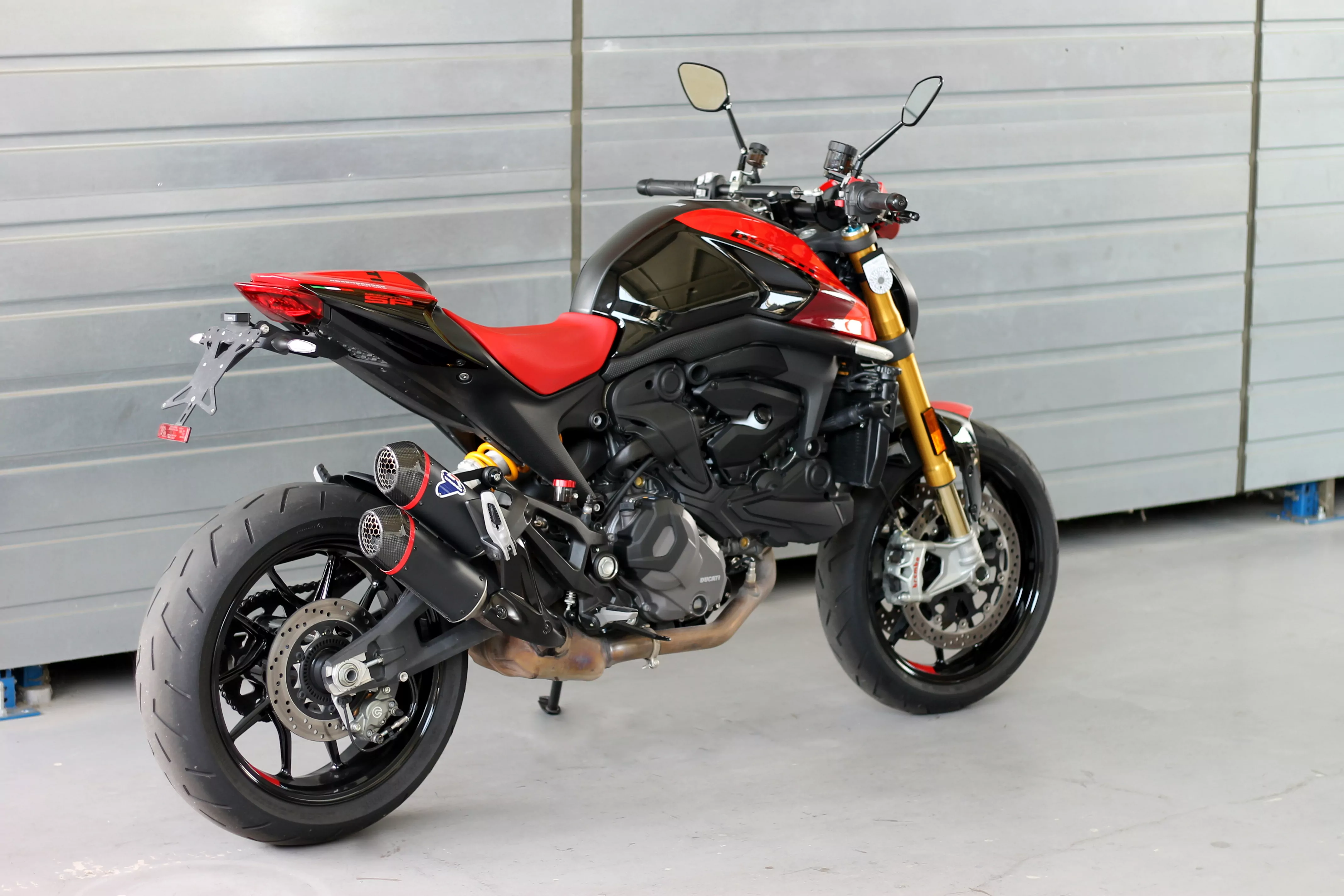 MG Biketec Kennzeichenhalter für Ducati Monster / Monster+ 937 (950) ab 2021