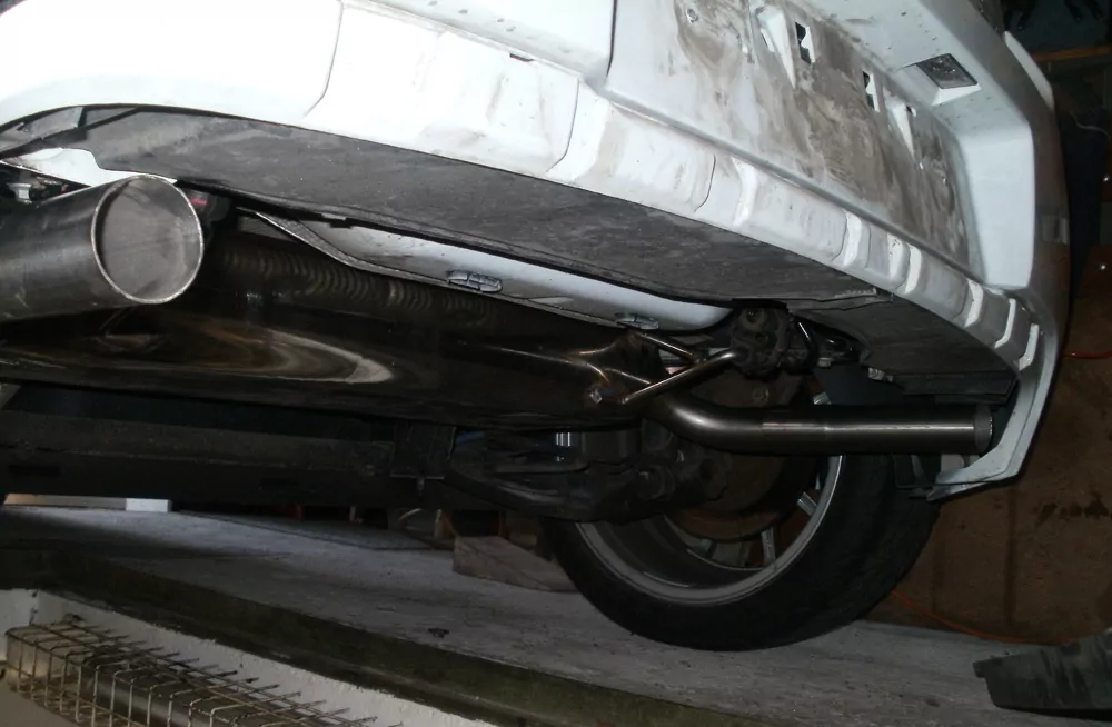 Renault Clio III B Sport Facelift  Endschalldämpfer quer Ausgang rechts/links - 1x50 Typ 10 rechts/links (es werden die originalen Endrohre verwendet)