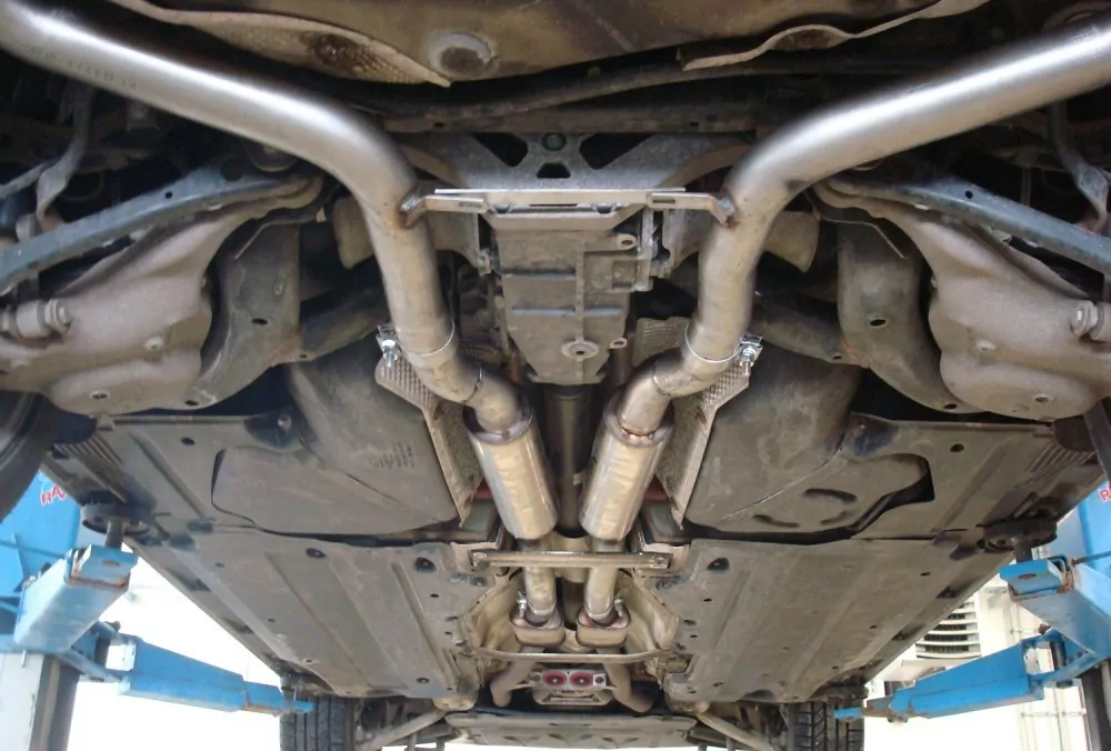 Audi A6 Typ 4F quattro 4,2l  Vorschalldämpfer rechts/links Ø63,5mm