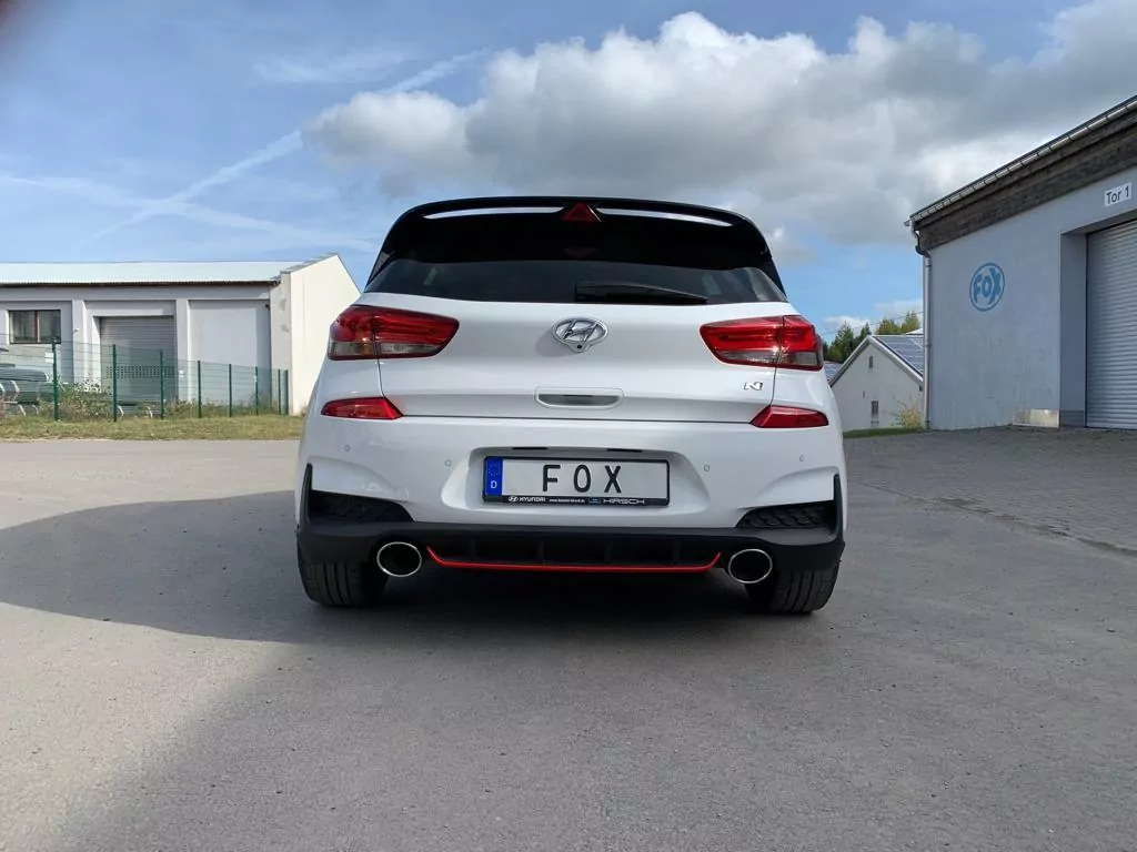 Hyundai i30N Performance + Fastback  Endrohre passend auf den originalen Endschalldämpfer - 129x106 Typ 32 rechts/links