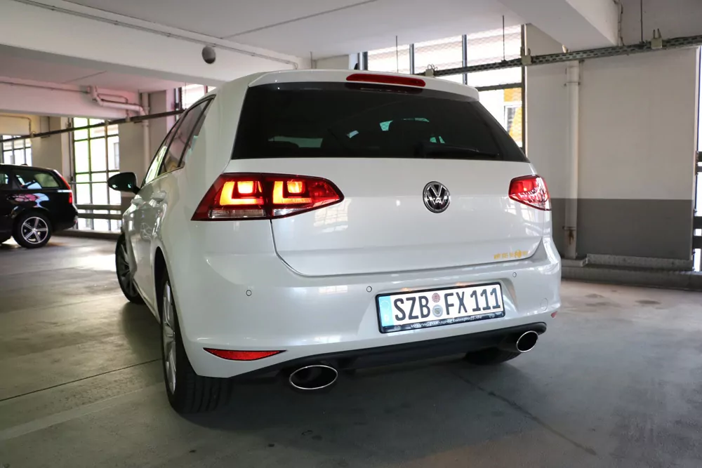 VW Golf VII  - Einzelradaufhängung  Endschalldämpfer rechts/links - 160x90 Typ 38 rechts/links
