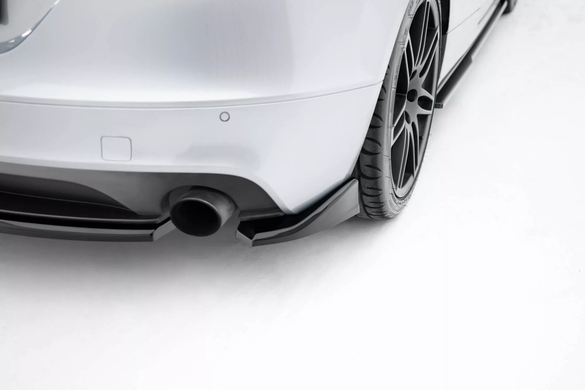 Heck Ansatz Flaps Diffusor Für Audi TT S-Line 8J Facelift Schwarz Hochglanz