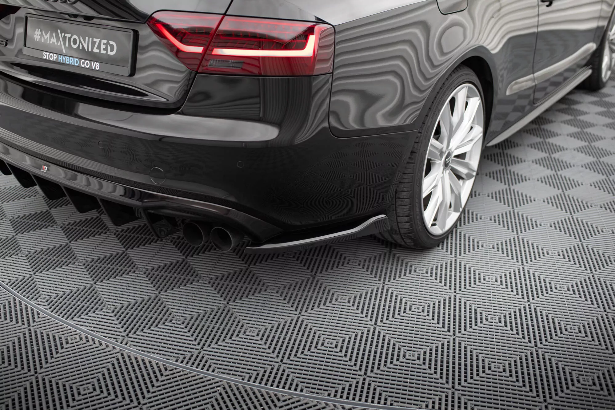 Heck Ansatz Flaps Diffusor V.2 Für Audi S5 / A5 S-Line Coupe / Cabriolet 8T Schwarz Hochglanz