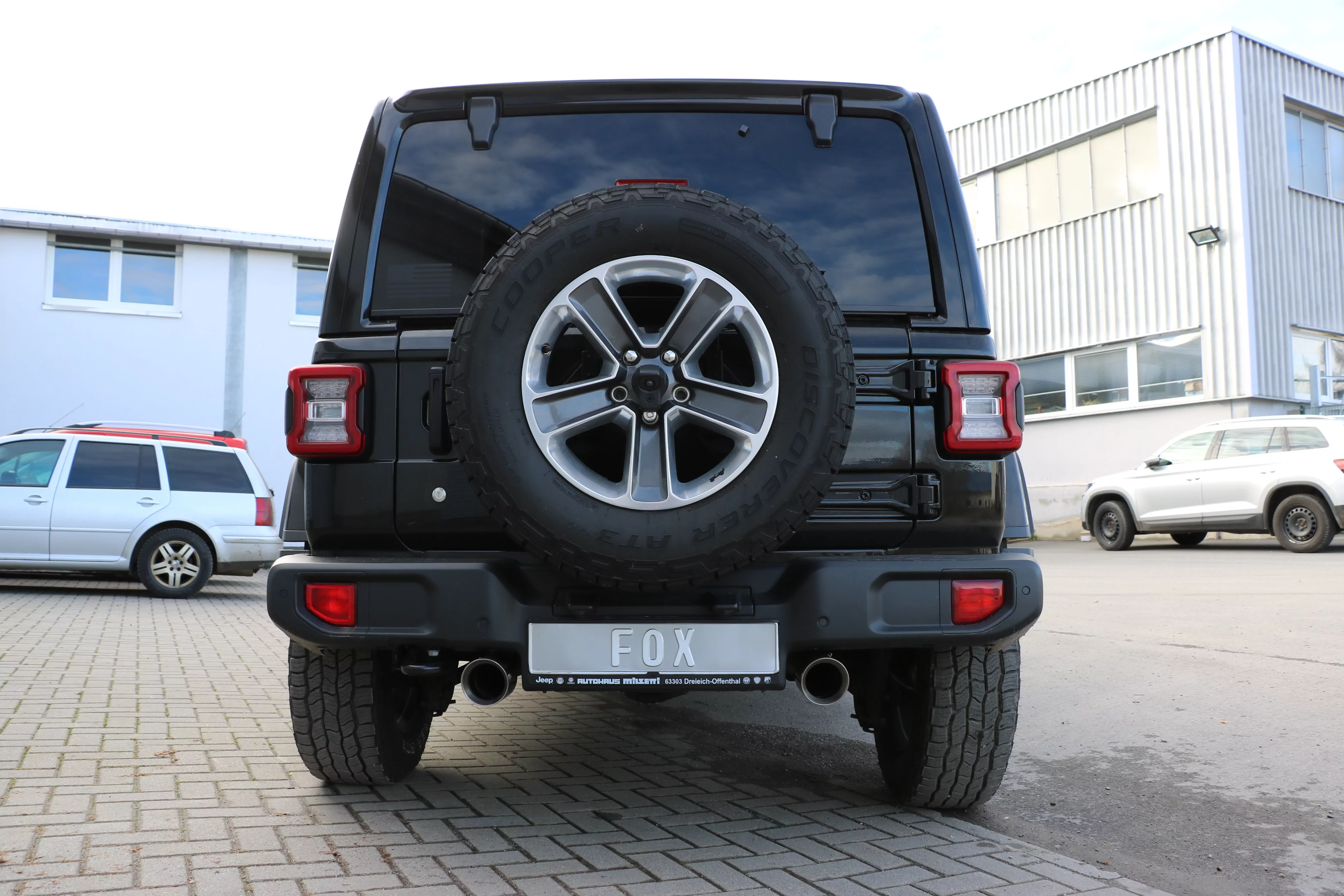Jeep Wrangler III - JK Endschalldämpfer quer Ausgang rechts/links - 1x100 Typ 25 rechts/links
