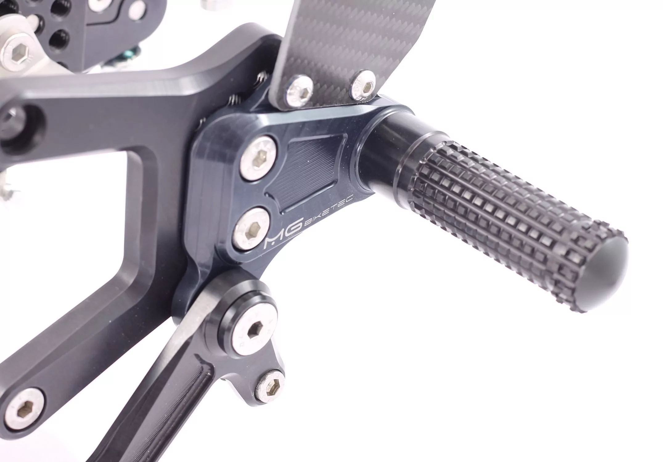 MG Biketec Sportfussrastenanlage / Rastenanlage / Fußrastenanlage mit ABE, gültig in D - A - CH für Kawasaki ZX-6R ab 2009