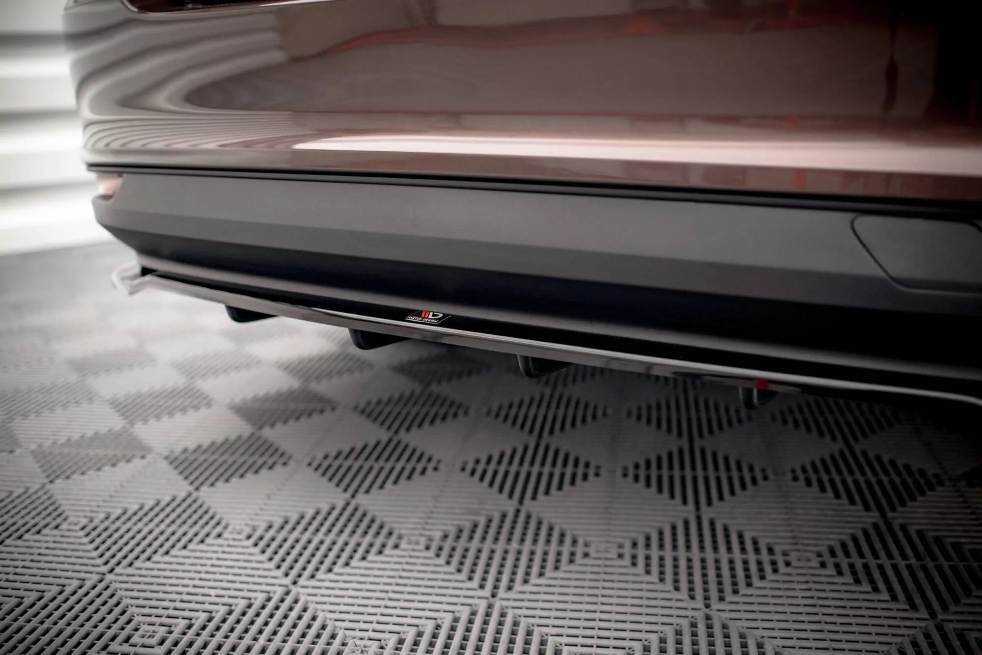 Hinten Splitter (mit Einem Vertikalem Balken) Fiat Tipo S Limousine Mk1 Schwarz Hochglanz