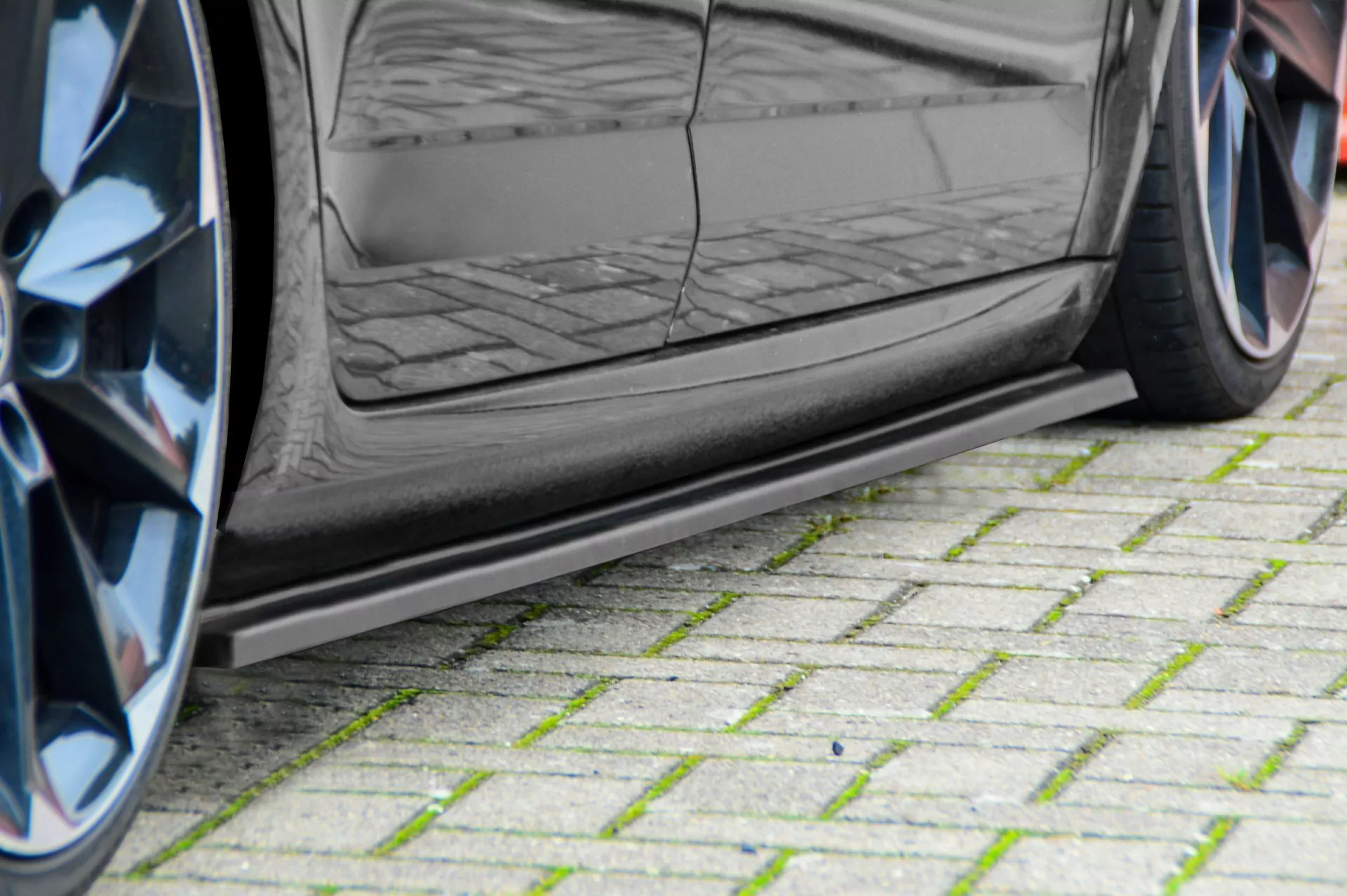 CUP Seitenschweller für Skoda Octavia RS 5E