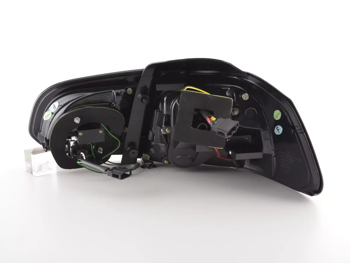 LED Rückleuchten Set VW Golf 6 Typ 1K Bj. 2008-2012 rot/schwarz mit Led Blinker für Rechtslenker