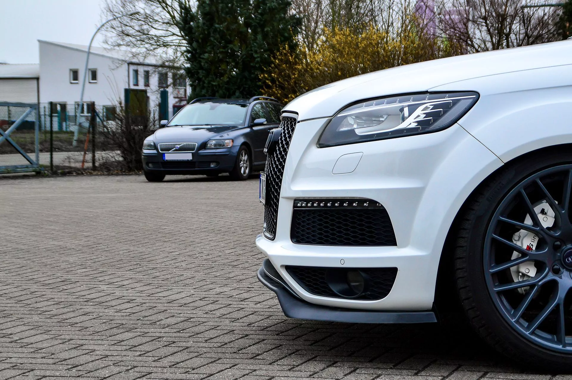 Cup Frontspoilerlippe für Audi Q7 4L mit S-Line aus ABS