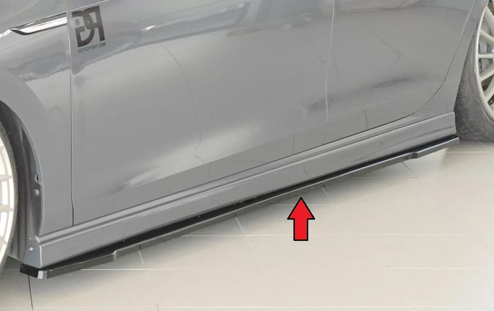 Rieger Seitenschweller links ansatz glanz schwarz für VW Leon FR (5F) 5-tür. (ST/Kombi) 01.17- (ab Facelift)