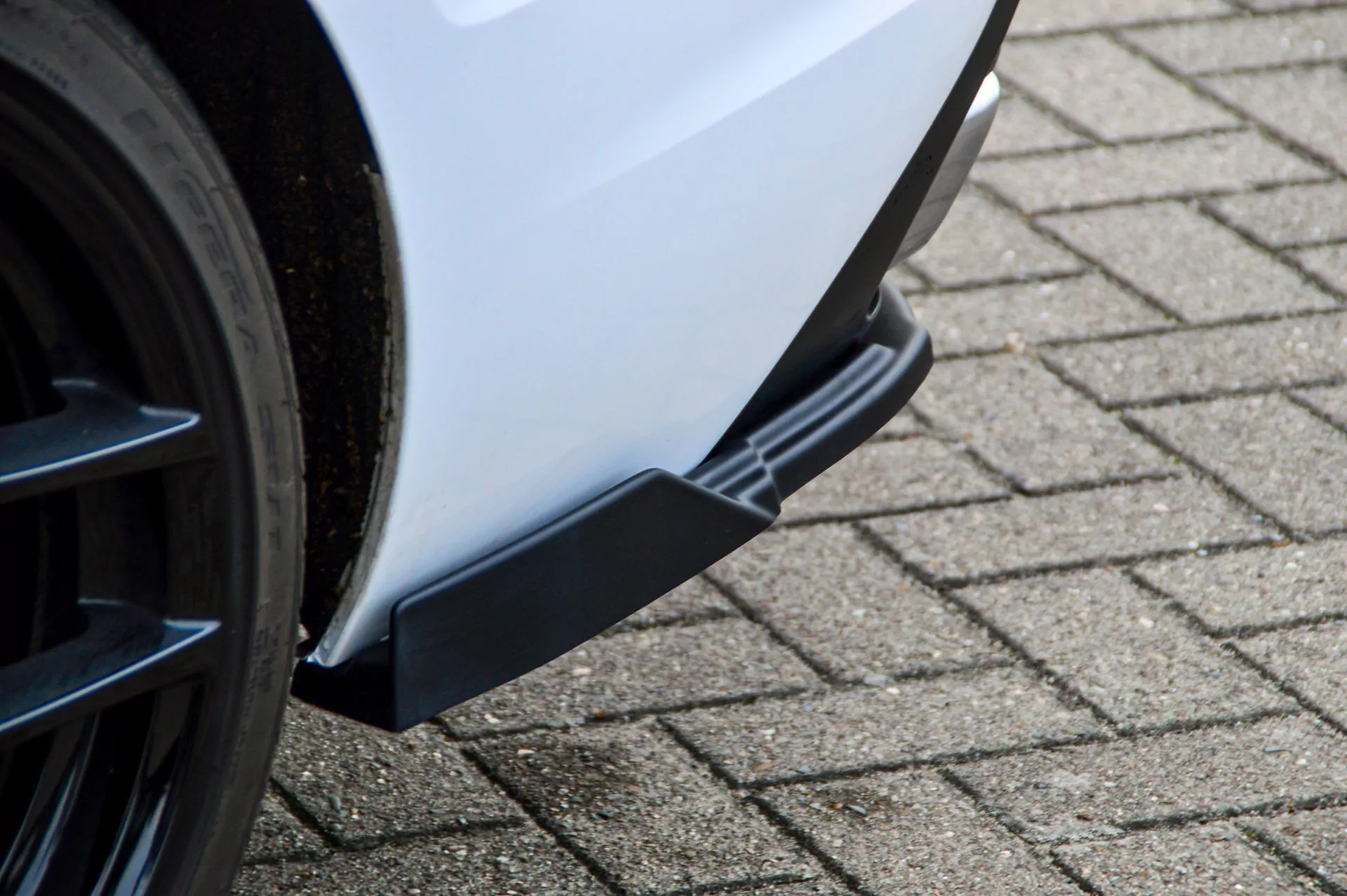 Heckansatz Seitenteile mit Wings  für Audi A4 B9 Bj. 2019-