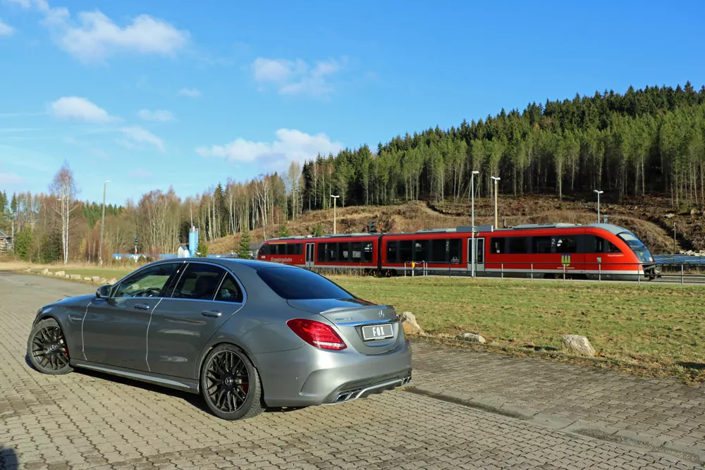 Mercedes C-Klasse 205 AMG C63 S  Endschalldämpfer rechts/links inkl. Abgasklappen - Endrohre sitzen in der originalen Stoßstange - Für Fahrzeuge mit originaler Performance Anlage