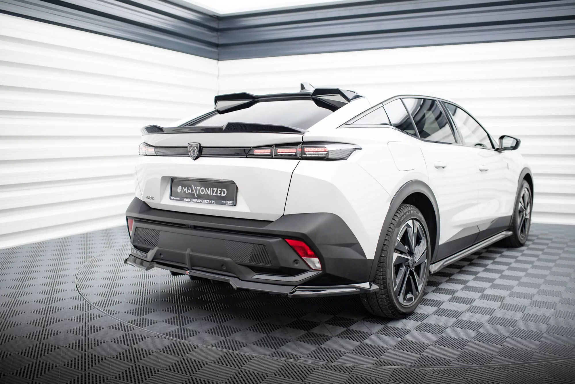 Hinten Splitter (mit Einem Vertikalem Balken) Peugeot 408 Mk1 Schwarz Hochglanz