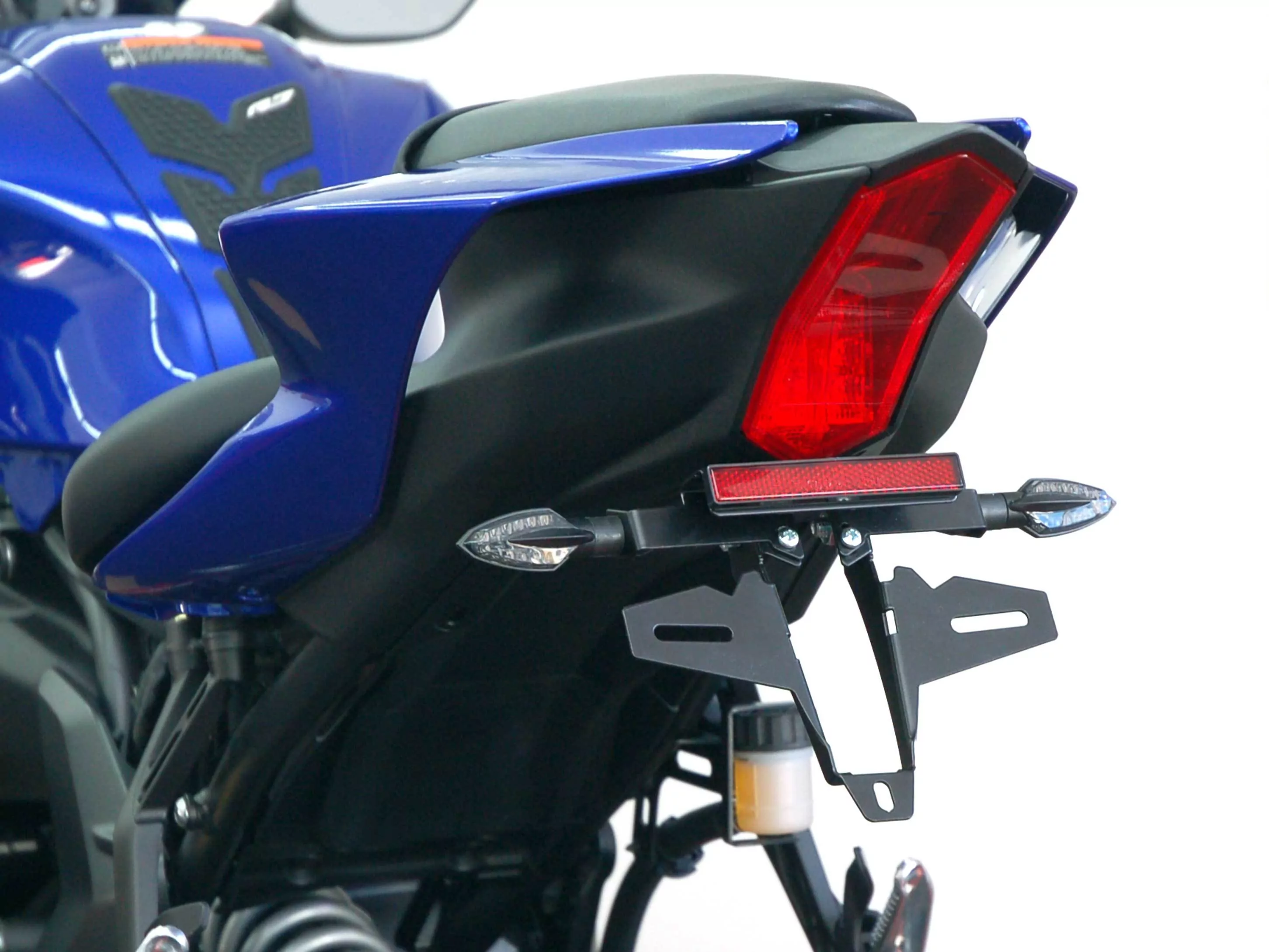 Kennzeichenhalter IQ5 für Yamaha R7 (2022-2023)