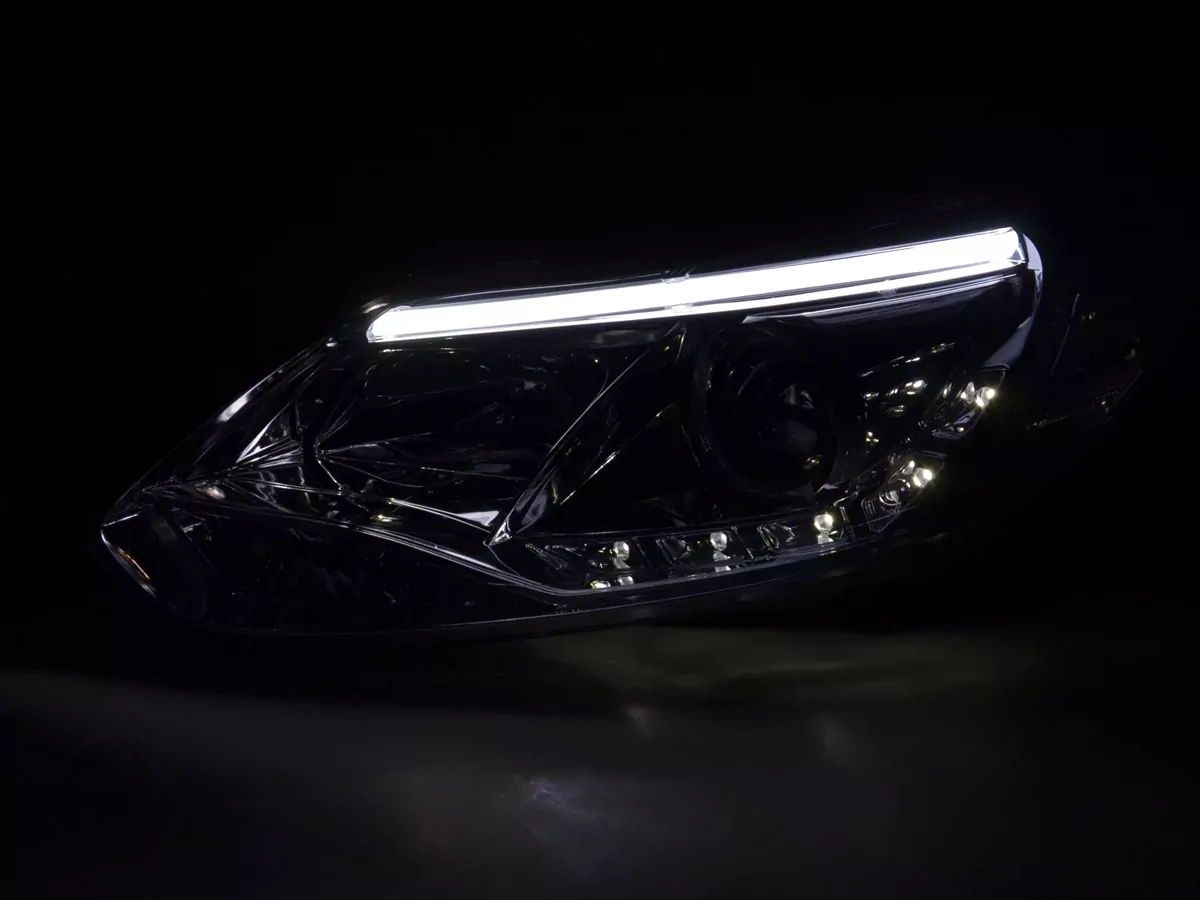 Scheinwerfer Set Daylight LED TFL-Optik Ford Focus 3 Bj. 2010- chrom