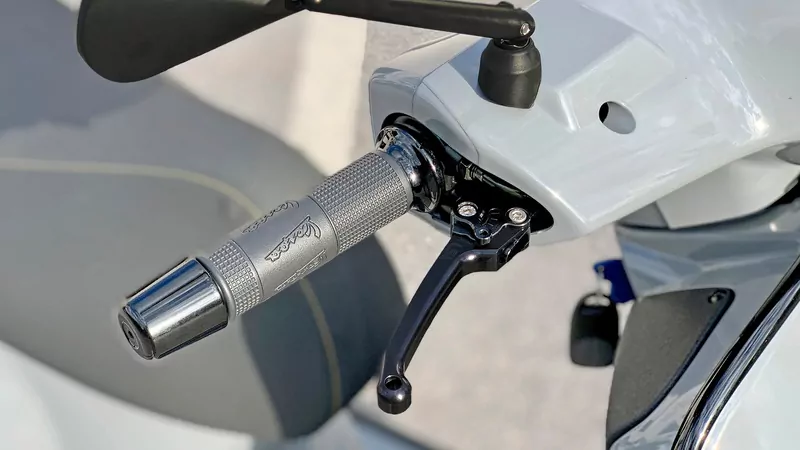 LSL Hebel-Set VESPA GTS 08-, schwarz