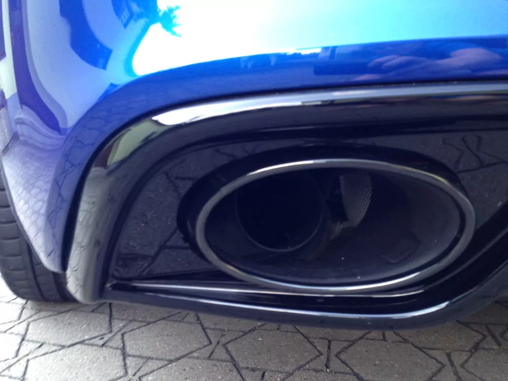 Endrohrblende rechts, schwarz, 185x120mm oval für Audi A4 (B8/B81) Lim. 01.12- (ab Facelift)