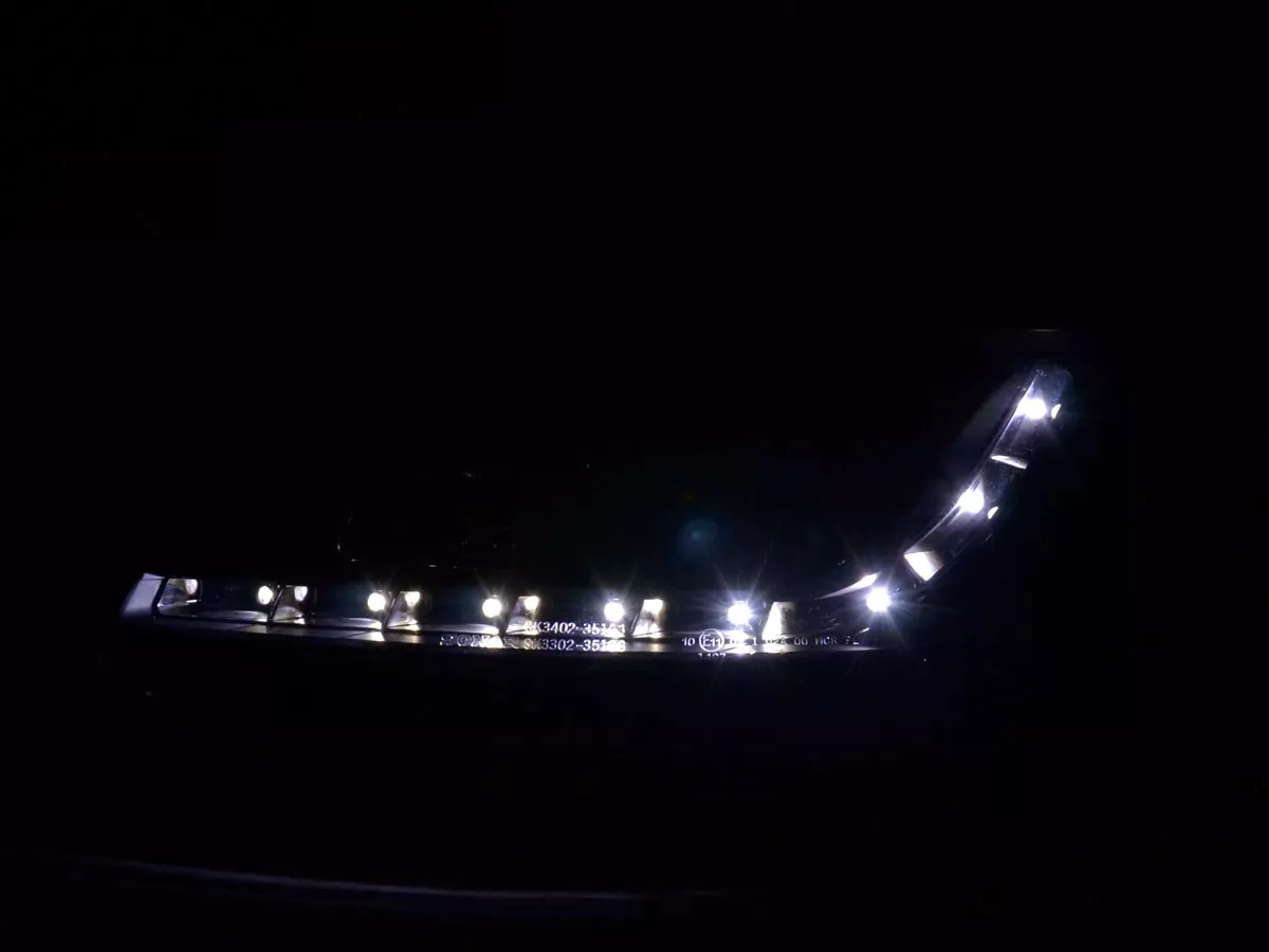 Scheinwerfer Set Daylight LED TFL-Optik Renault Megane 2 3/5-trg. Bj. 03-06 schwarz