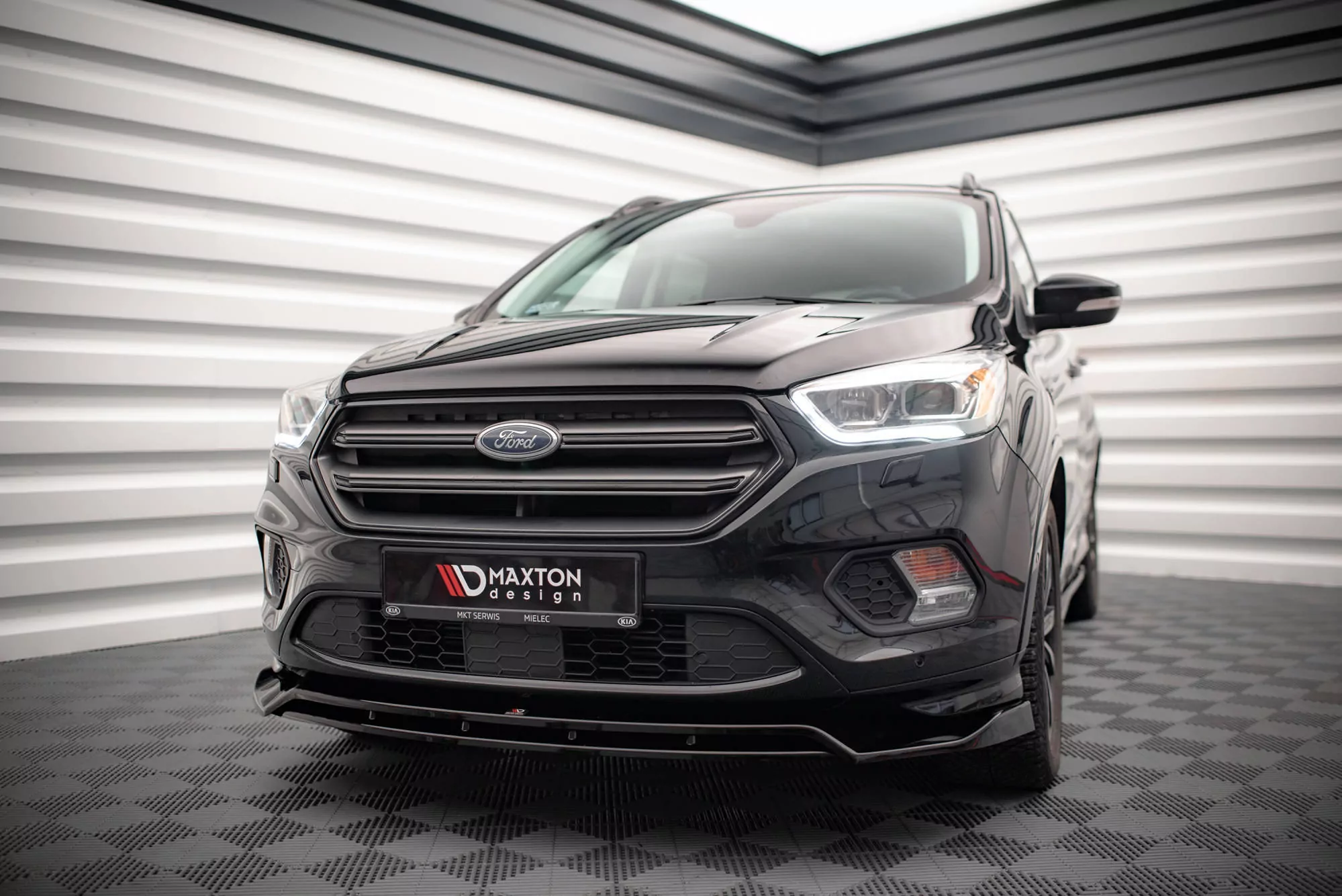 Front Ansatz V.1 Für Ford Escape ST-Line Mk3 Schwarz Hochglanz