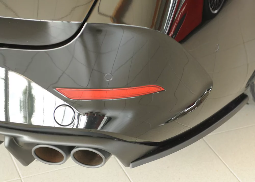 Rieger Heckschürzenansatz seitlich rechts matt schwarz für Seat Leon (KL) 5-tür. (ST/Sportstourer) 09.20-06.24 (bis Facelift)