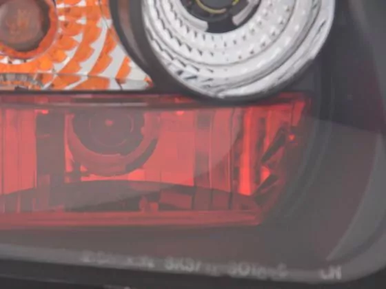 Rückleuchten Set Skoda Octavia Typ 1U Bj. 96-02 schwarz