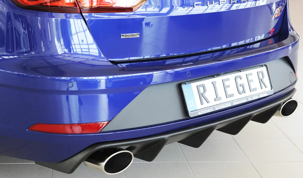 Rieger Heckeinsatz für Seat Leon Cupra (5F) - 5-tür. (ST/Kombi) 01.17- (ab Facelift) carbon optik