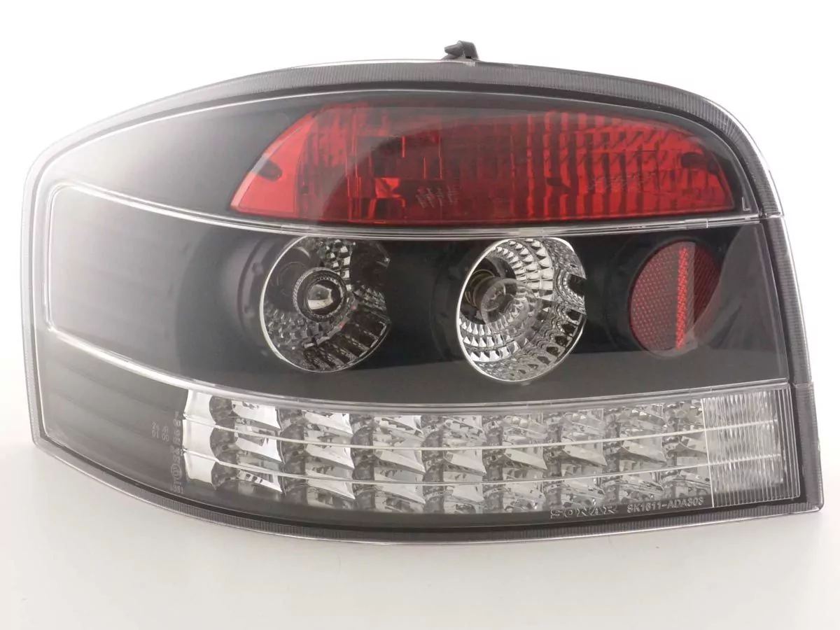 LED Rückleuchten Set Audi A3 Typ 8P Bj. 03-05 schwarz