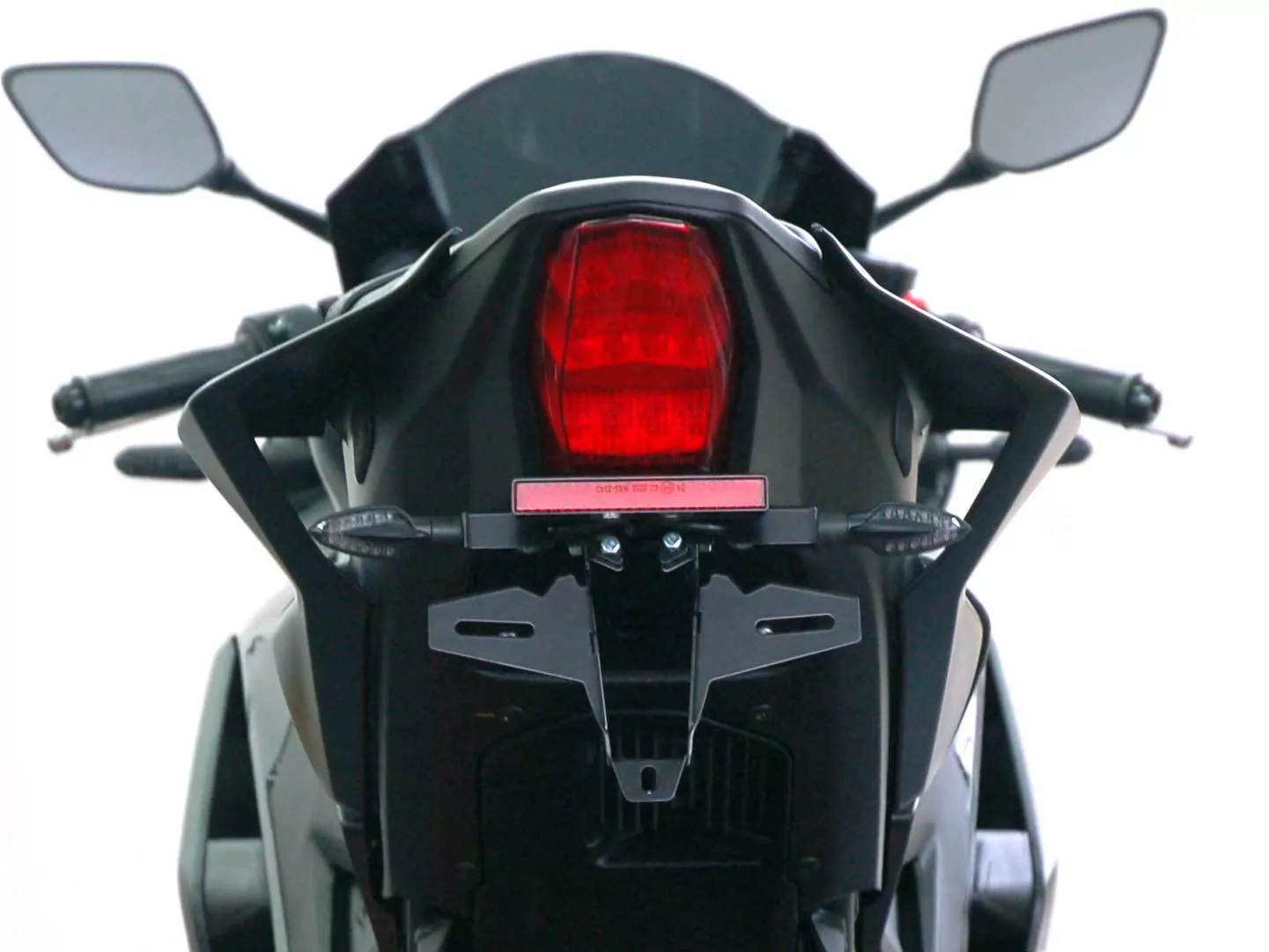 Kennzeichenhalter IQ5 für Yamaha R3 (2025-2026)