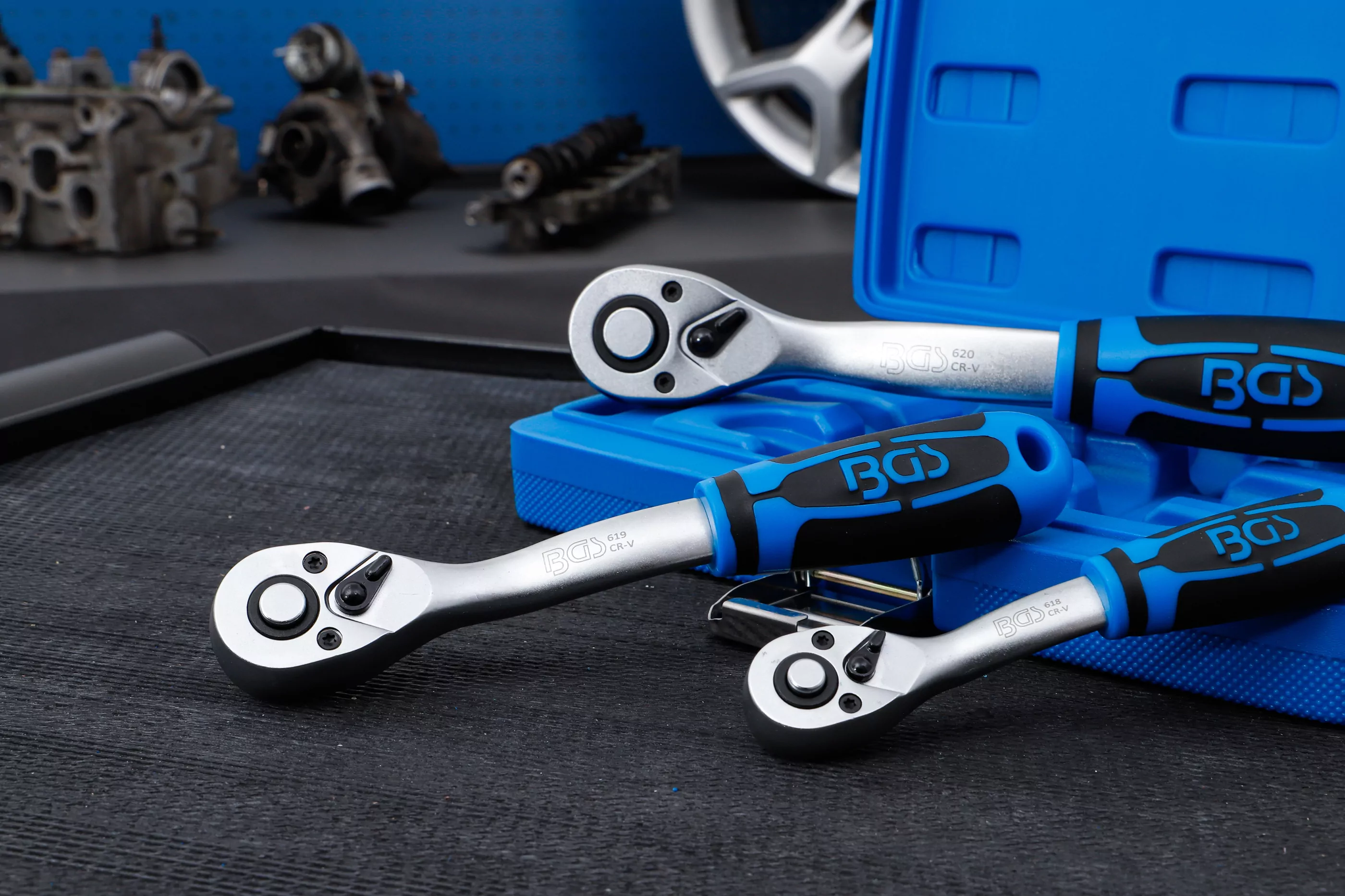 Umschaltknarren-Satz | feinverzahnt | Abtrieb Außenvierkant 6,3 mm (1/4") - 10 mm (3/8") - 12,5 mm (1/2") | 3-tlg.