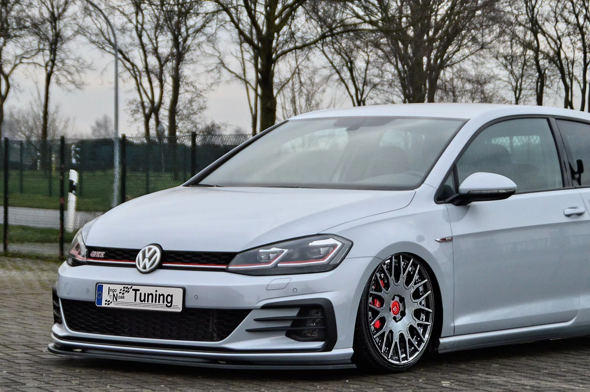 Spoilerschwert Frontspoiler aus ABS für VW Golf 7 GTI + Performance FL