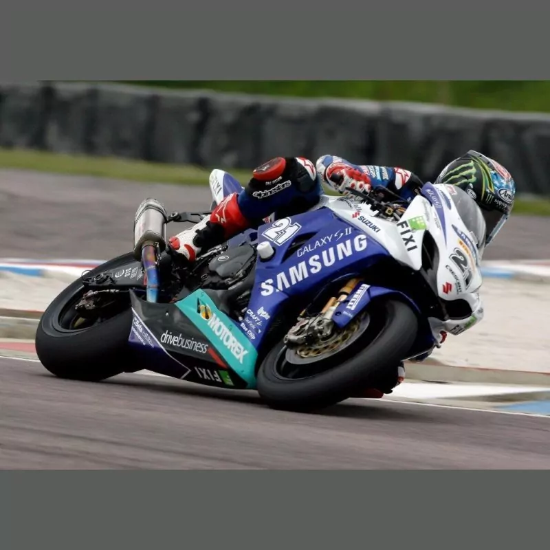 NEW R&G Racing Fußrastenanlage Suzuki GSX-R 1000 2017-