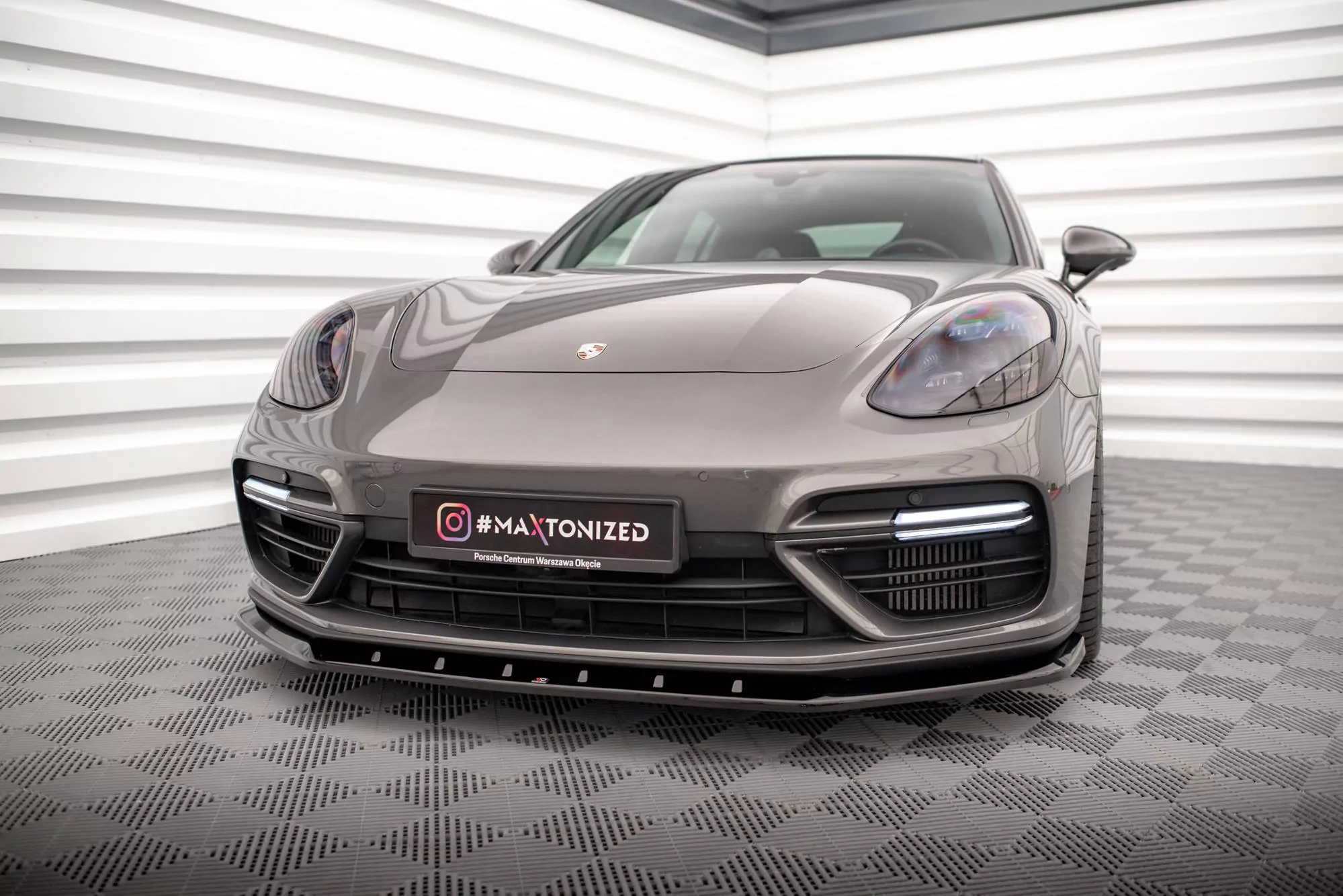 Front Ansatz V.1 Für Porsche Panamera Turbo S E-Hybrid Schwarz Hochglanz