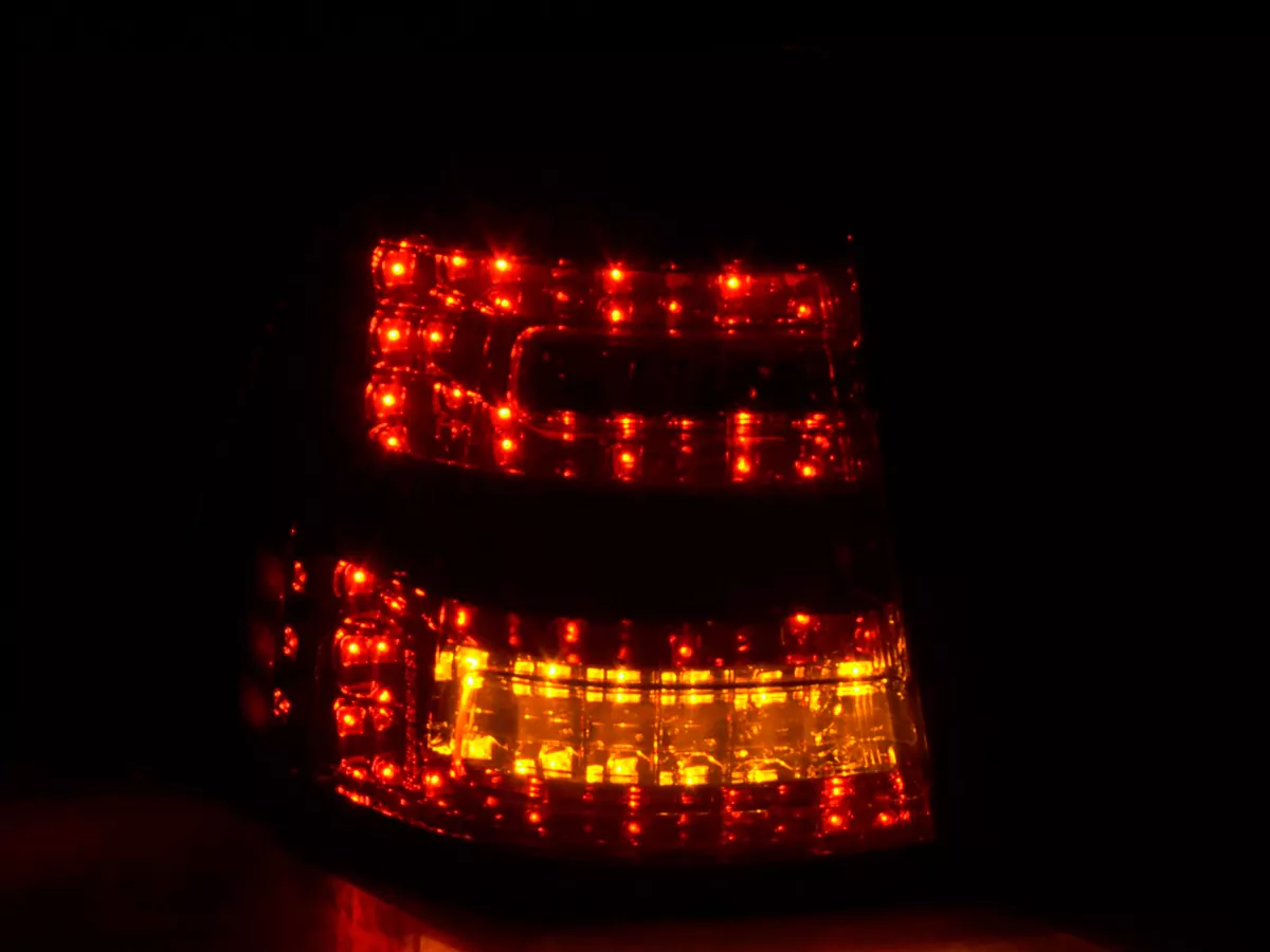 LED Rückleuchten Set Mercedes M-Klasse Typ W163 Bj. 98-05 schwarz